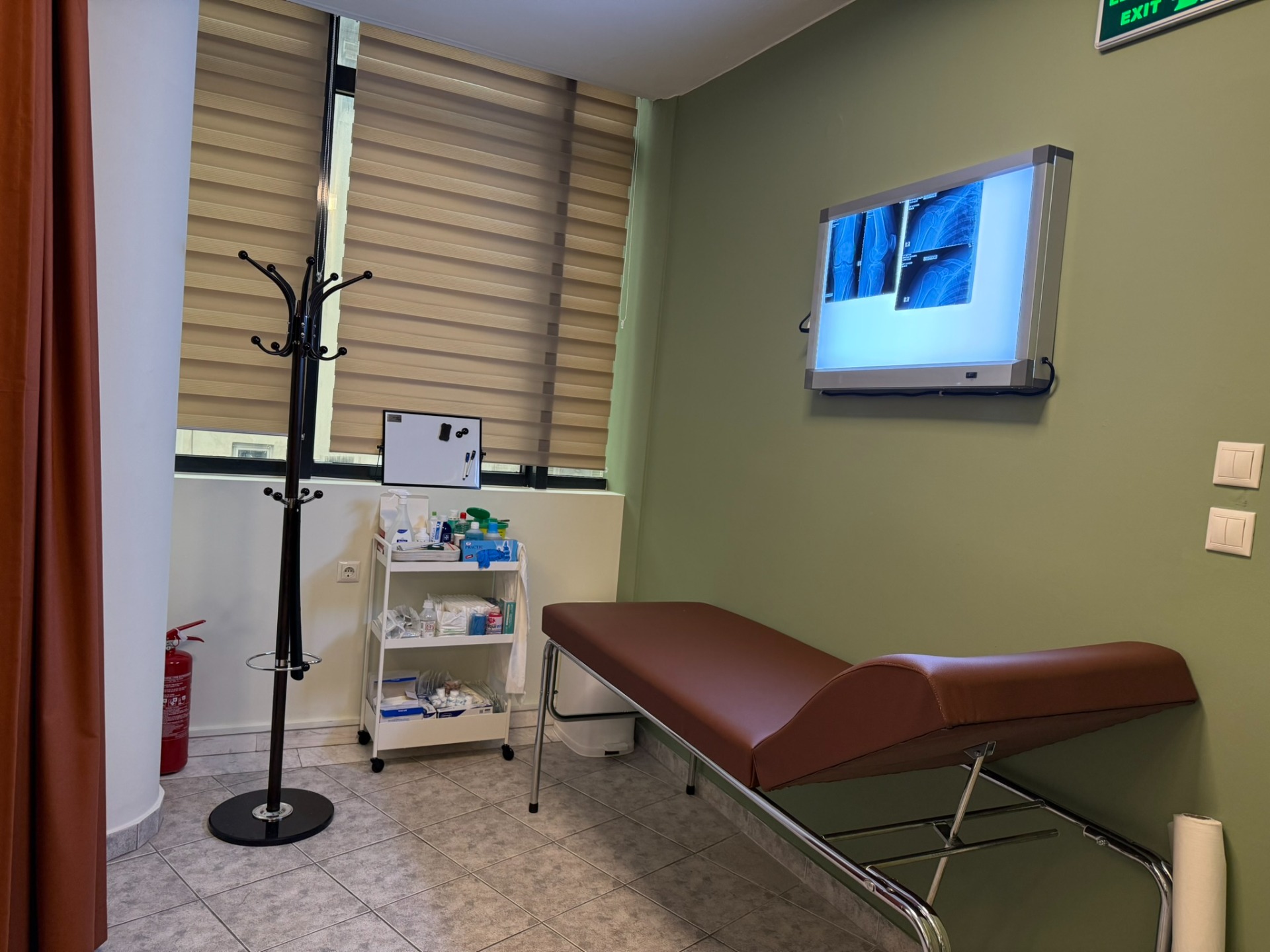 Προβολή ακτινογραφιών (X-Rays) στο διαφανοσκόπιό μας